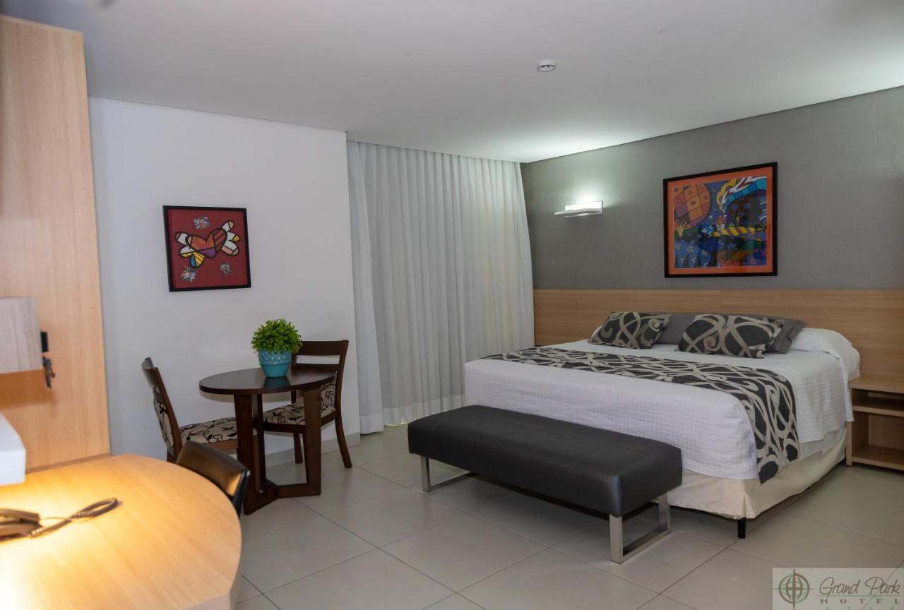Hotel Grand Park Campo Grande  Exterior foto